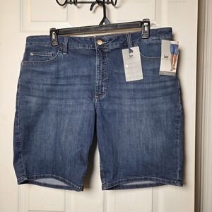 Lee Riders sz 20 mid rise‎ bermuda jean shorts NWT casual stretch denim summer